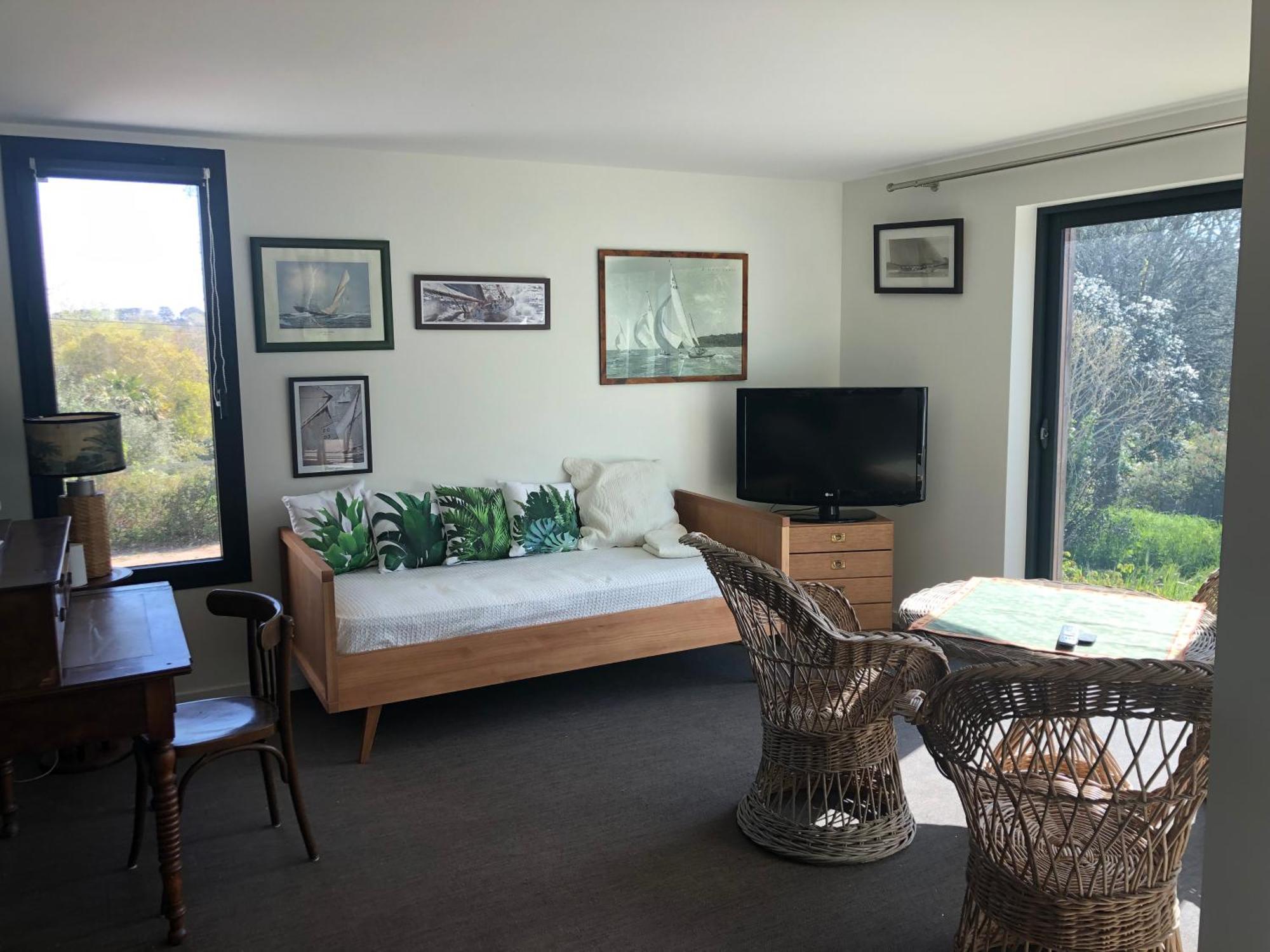 Villa Tidinghi, Plage De Rospico A Pied 内维兹 外观 照片